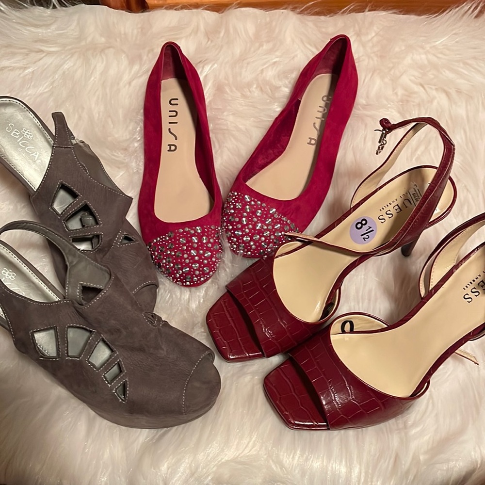 3 for 1 pairs of shoes
